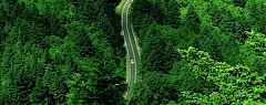 航拍公路风景桌面壁纸-桌面背景-高清壁纸下载-彼岸桌面