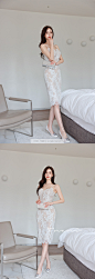 T-nani [슬립 레이스 원피스] : T-nani [슬립 레이스 원피스] PRODUCT INFO사이즈 및 기장수선 없이 피팅한 제품입니다.S(55),M(66),FREE 사이즈 외에는전부 고객님 요청으로 제작하는 맞춤 사이즈입니다.맞춤 주문제작 상품의 경우 주문일로부터최소 9~20일의 기간이 소요되며교환,환불이 불가하니 신중히 구매해주시기 바랍니다.SIZE TIP평소 44반사이즈의 모델에게슬림핏으로 착용되었습니다FITTING INFO착용컬러: 아이보리 