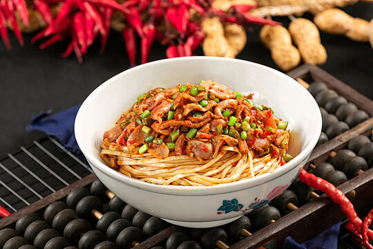 鸡杂拌面