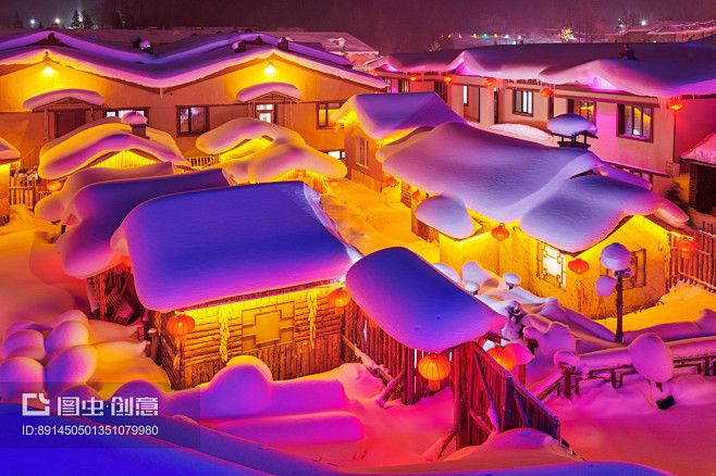 中国雪乡冬雪夜景。拍摄于黑龙江省牡丹江市...