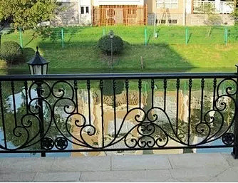 欧式铁艺护栏栏杆阳台防护栏围栏楼梯立柱扶手窗户隔断墙飘窗护栏淘宝