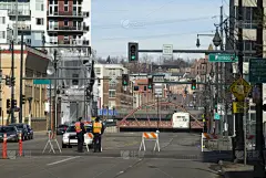 警官,马拉松赛跑,交通管理员,丹佛,美国,水平画幅,建筑,人,人群