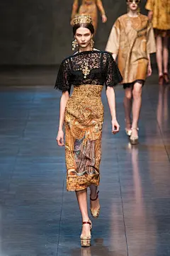 【FOUR】2013米兰秋冬时装周 Dolce &amp; Gabbana Fall/Winter 2013