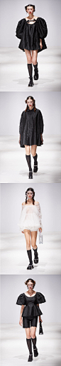 SHUSHUTONG 2020SS
"The Red Shoes"
秀场导演：Coa
造型指导： @刘潇0122 （ODD STUDIO）
化妆团队：@Clive-X
发型团队：@John约翰JZ
音乐：HYMN...展开全文c