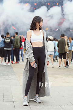 王白王白采集到腿该怎么画