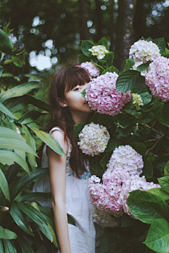 *✿˘红颜梦里°の陌珷็采集到女人如花，貌美如花