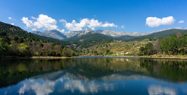beautiful-panoramic-...