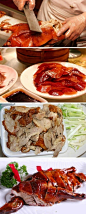 作为一道皇家菜肴，北京烤鸭是中国最具声誉的一个菜式。烤鸭外皮酥脆，色泽红艳，肉质鲜嫩，甜而不腻，是一道不容错过的美味。脆脆的皮，嫩嫩的肉，加上面皮，加上超香的酱汁，赶紧卷一个，享受美味吧！