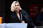 #Anja Rubik# Leaving ''Good Morning TVN'', Warsaw, Dec 9 '17 安公子又美又帅 ​​​​