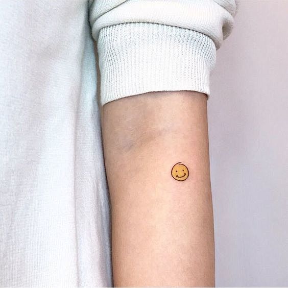 Smiley Tattoo by cho...