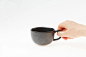 Hand holding a cup Hand holding a cup 手 stock pictures, royalty-free photos & images