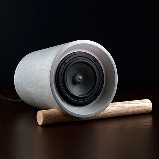 脚架006圆柱体产品采用与之垂直的长圆柱支架