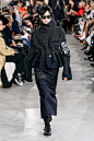 Sacai Fall 2019 Ready-to-Wear Fashion Show : The complete Sacai Fall 2019 Ready-to-Wear fashion show now on Vogue Runway.