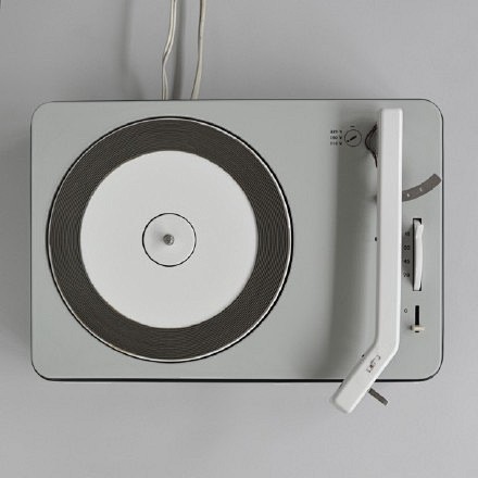 德国博朗braun的一些上世纪5060年代的经典电器产品设计大多出自工业