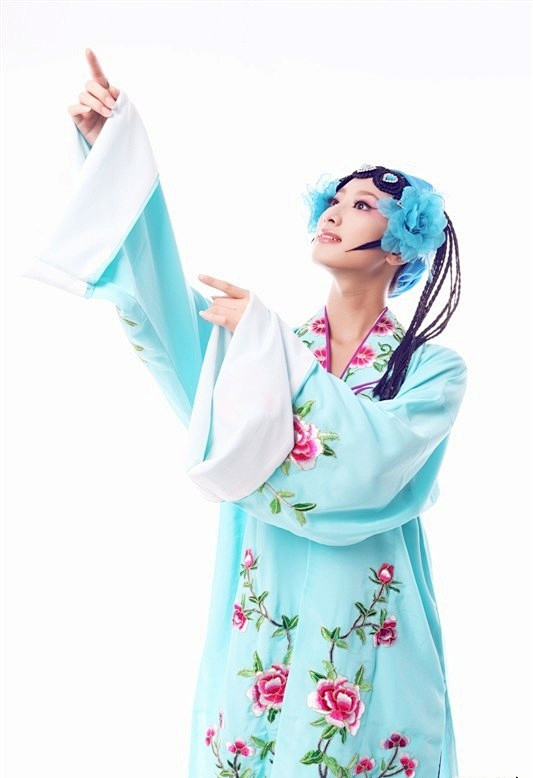 薄纱褪，梦缠绵。