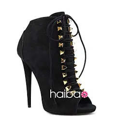 【图】华丽摇滚乐奏起！朱塞佩·萨诺第 (Giuseppe Zanotti) 2013秋冬女鞋燃起足尖热浪，每个细胞都跟着Rock起来！_第7页_Giuseppe Zanotti鞋靴_海报时尚网