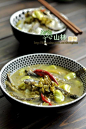 泥鳅雪菜蚕豆汤的做法大全_泥鳅雪菜蚕豆汤的家常做法 - 菜谱 - 香哈网