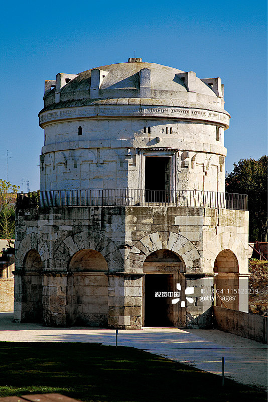 Mausoleum of Theodor...