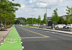 一只红鲸鱼-采集到道路景观/沥青路