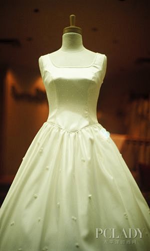 印花丝绸设计新娘礼服