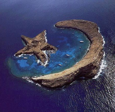 莫洛凯尼奇怪的岛屿 - 天然星级和新月 ...