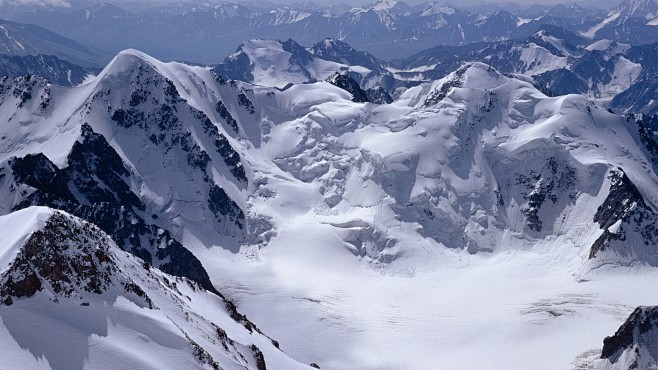 高清晰瑞士雪山摄影图欣赏封面大图