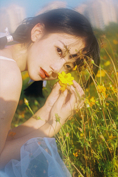 金莲换大碗采集到油菜花人像