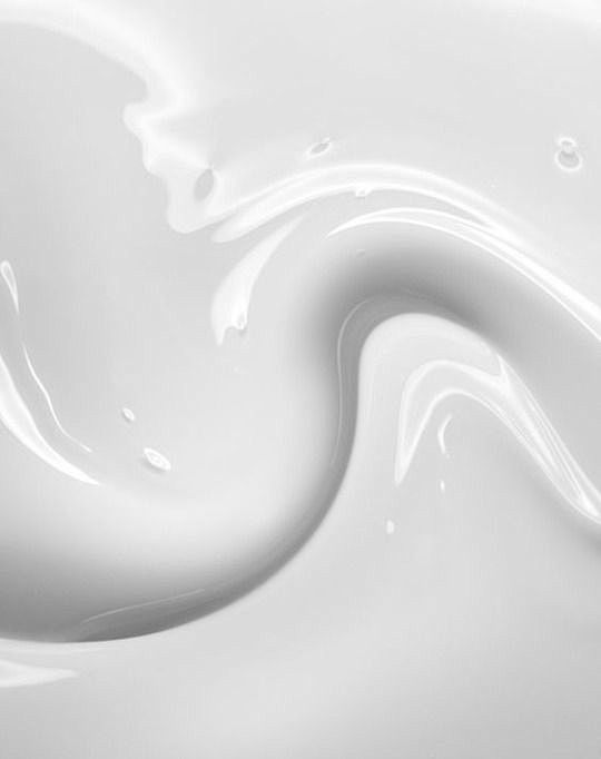 乳液爽肤水面霜质地流体




@cha...
