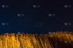 繁星闪烁的夜晚,