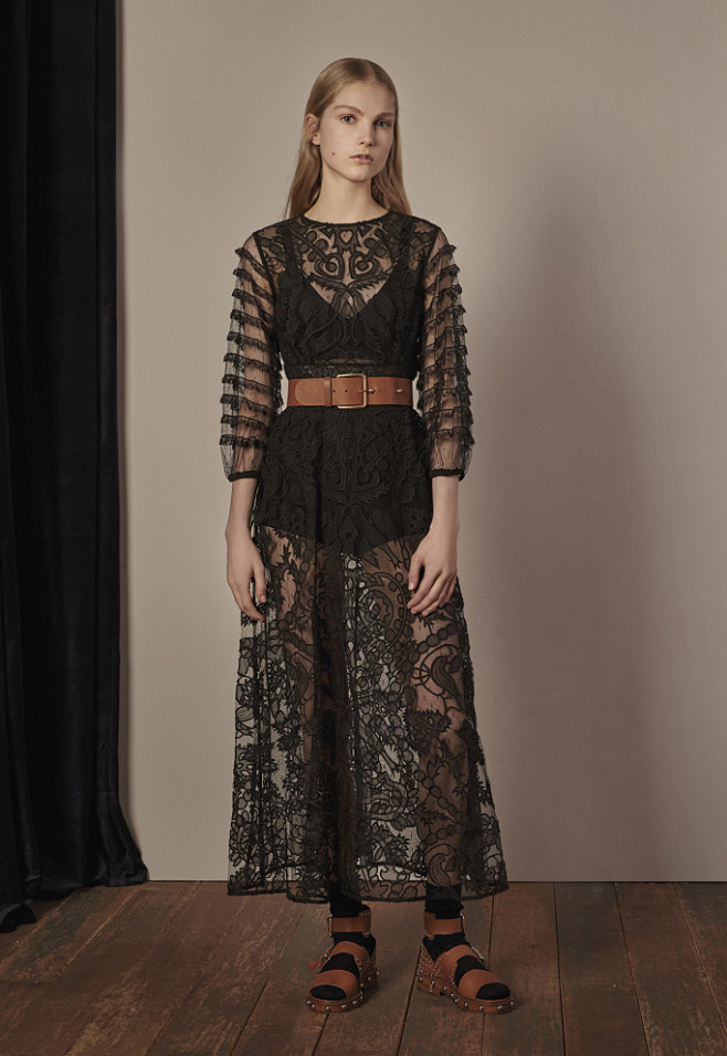 Red Valentino Fall 2...