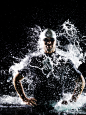 人,泳装,运动,40到44岁,喷_146364784_male swimmer in spray of water_创意图片_Getty Images China