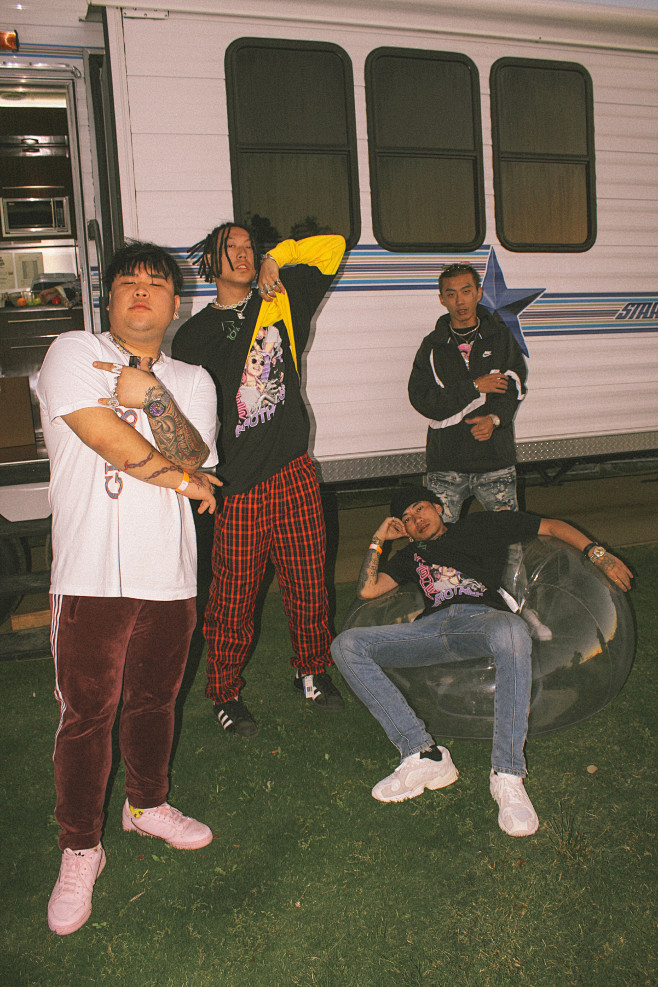 higher brothers