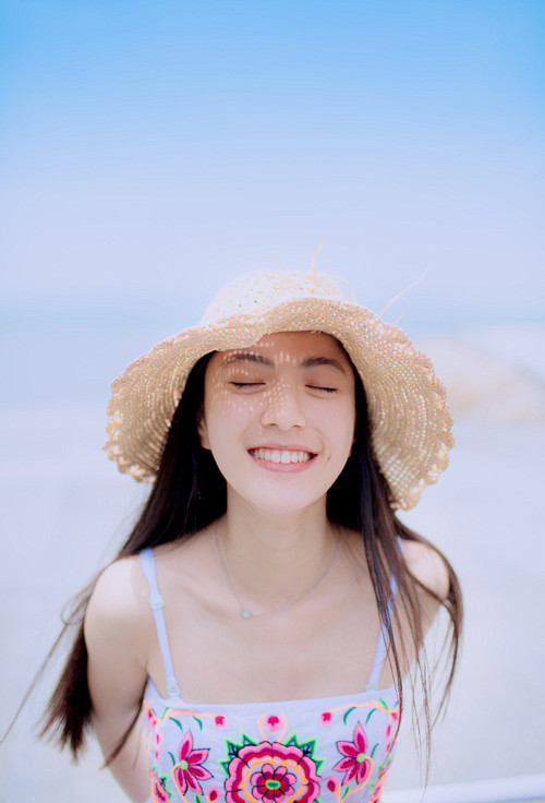 把你的名字种在心间，把你的红颜贴在胸前，...