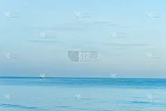 空荡的海天