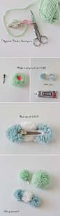 DIY-pom-pom-hair-clip