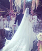 【明星婚礼】林心如 & 霍建华婚礼：林心如婚纱品牌：黎巴嫩的设计师Zuhair Murad。#品牌婚纱# #蕾丝婚纱# #唯美婚纱照# #还珠三美# @林心如 @予心木子