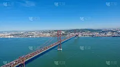 葡萄牙里斯本横跨特霍河的大桥