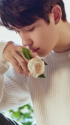 朱一龙绝美海报去水印原图 ​​​​