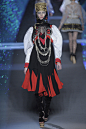 荒诞戏剧感幻想 约翰·加利亚诺 (John Galliano) 2009秋季女装成衣show 巴黎时装周谢幕曲