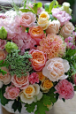 #花艺##花束##鲜花##DIY##手工##装饰##素材#来自@Usee有心花礼"的花瓣(微信订阅号：有心花语）