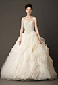 Vera Wang 婚纱 2013秋冬新款 verawang的婚纱-珍爱婚纱网www.sjzhunjia.com.cn)