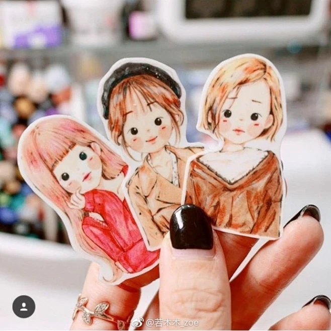 在领会欢喜和悲伤的同时
希望能够如期望的活着
马克笔手绘卡通人物
by:lallayena ​  via 若木木_zoe ​ ​​​​