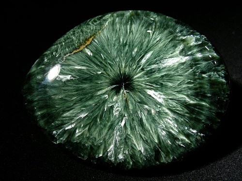 绿龙晶科学名称斜绿泥石seraphiniteclinochlore俄罗斯