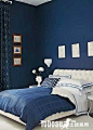 沉静深蓝色卧室家居图—土拨鼠装饰设计门户