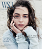 【图】治愈系蓝色调暖笑！“龙女”艾米莉亚·克拉克 (Emilia Clarke) 登上《WSJ》杂志2014年3月刊封面_Emilia Clarke_海报时尚网