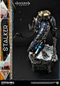 Prime-1-Stalker-Statue-022.jpg