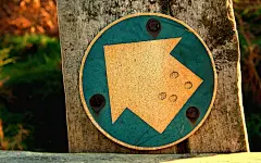 乌班图Ubuntu系统官方壁纸（Natty + Maverick） - 路标图片壁纸22