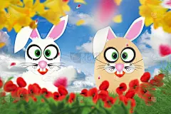 一只白色的复活节兔子和一个打扮成兔子的蛋在田野里