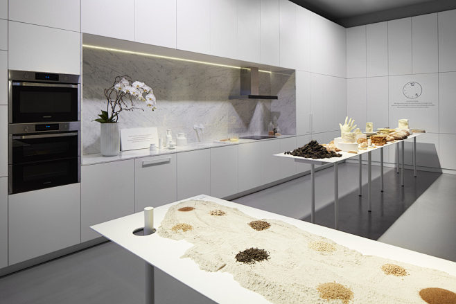 24hr. Kitchen — 2x4