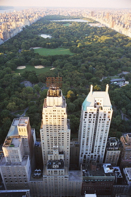 美国纽约曼哈顿岛中央公园-是全世界大都市...